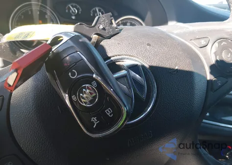 2020 Buick Enclave Essence z USA, uszkodzony, nr VIN 5GAERBKW8LJ102848